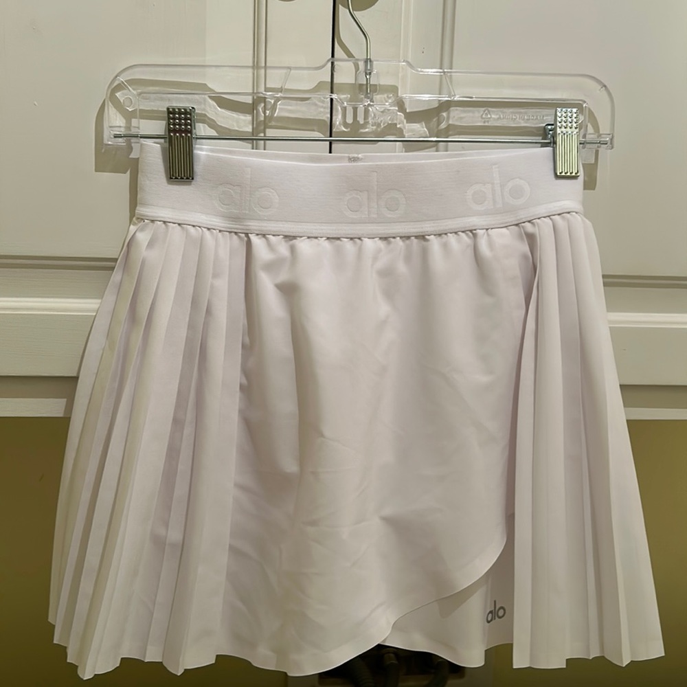 Aloe tennis skirt like new